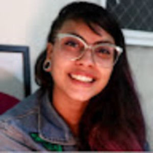 Meet your Posher, Débora